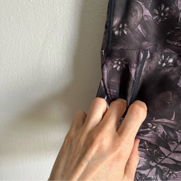 Oraki Sz XL printed High Rise Full Length Athletic Leggings - Picture 7 of 11